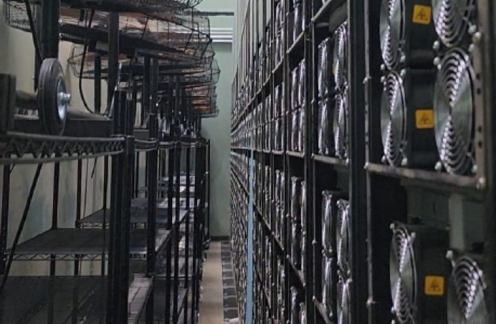 DCES - Bitcoin Farm — Bitcoin Datacenter