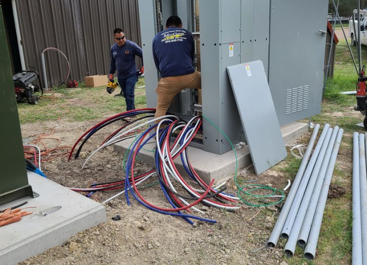 400A 480V three-phase electrical service installation at SMF Horse Ranch