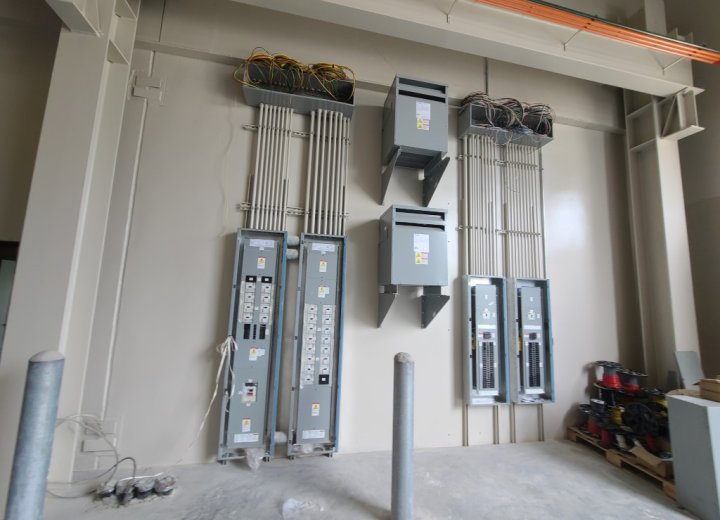 Precast electrical vault and 4,160V medium-voltage duct-bank installation at Wilson Creek Precast electrical vault and 4,160V medium-voltage duct-bank installation at Wilson Creek